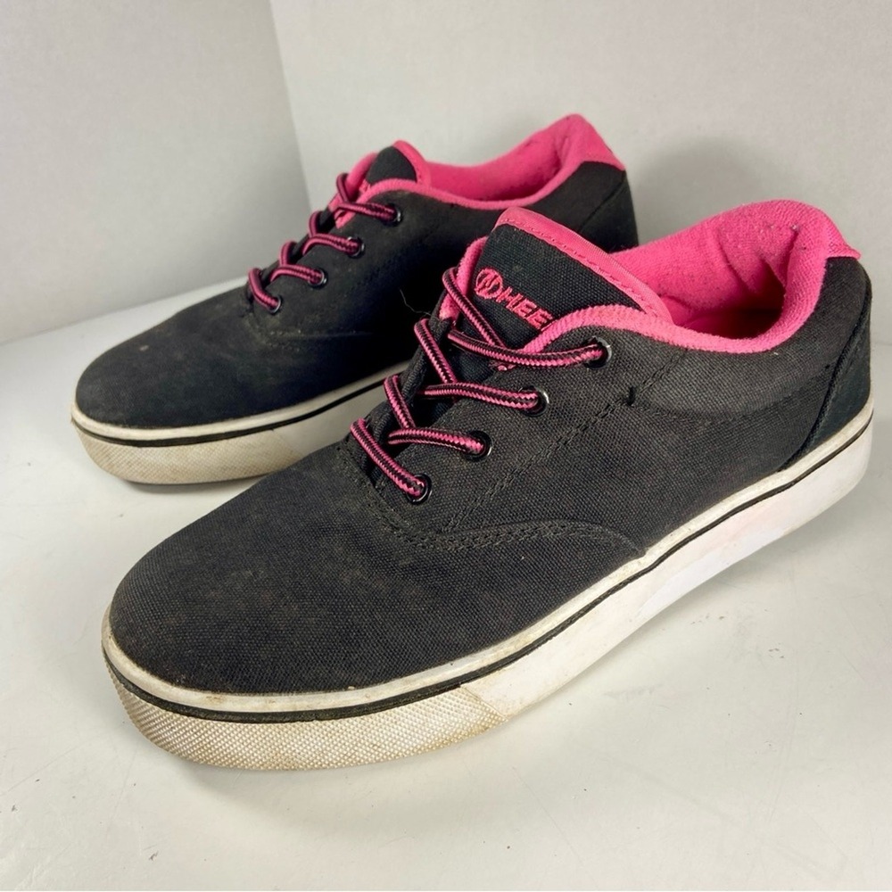 y2k Heelys Skate Shoes Black Canvas Pink Trim Roller Sneakers 7